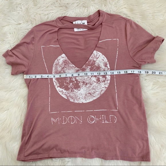 Sadie & Sage Moon Child Choker Tee Shirt - Picture 4 of 6